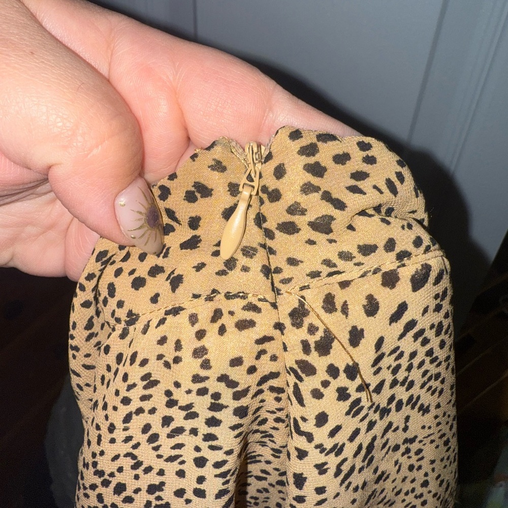 Leopard Print Ruffle Skirt - Picture 2 of 3